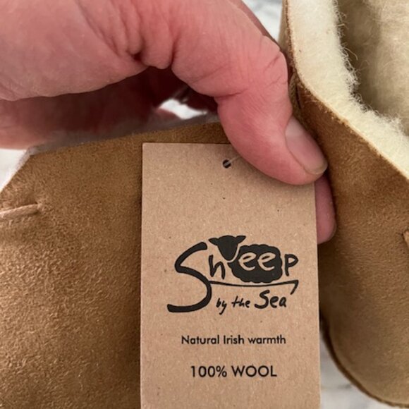Sheep by the Sea Baby Shearling Booties - Picture 2 of 3